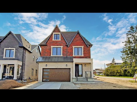 562 Marksbury Road, Pickering