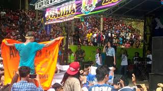 Download lagu BOY BAND-nella karisma-LAGISTA live pemandian kendedes singosari... mp3