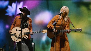 Whitehorse perform "Sweet Surrender" (Sarah McLachlan) at the 2024 Canadian Songwriters Hall of Fame