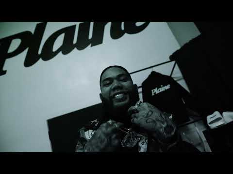 Romeo Tha Boss - If You Need A Hand (Official Music Video)
