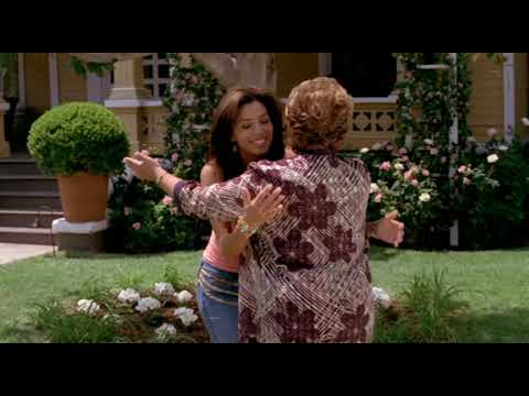 Desperate Housewives | A break-in on Wisteria Lane leaves the neighbors feeling vulnerable