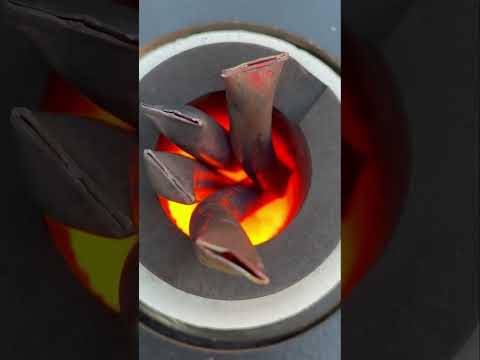 Melting copper metal #chemistry #science #experiment