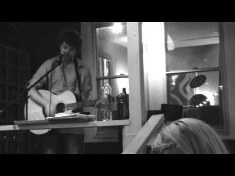Thick Red Wine - Galapagos (Dan Warner cover) (Live at House Wine, 5/4/12)