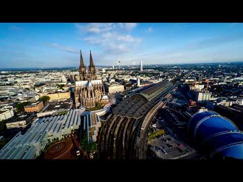 Cologne Köln Germany : Кьолн (Köln): Живописен град на река Рейн