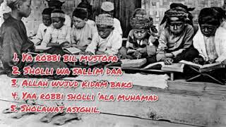 Download lagu Shalawat Jaman Dulu Setelah Adzan Di Kampung, Bikin Kangen Suasana Di Kampung mp3 Download lagu Shalawat Jaman Dulu Setelah Adzan Di Kampung, Bikin Kangen Suasana Di Kampung mp3