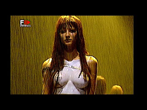 ALEXANDER MCQUEEN Spring 1998 Milan - Fashion Channel