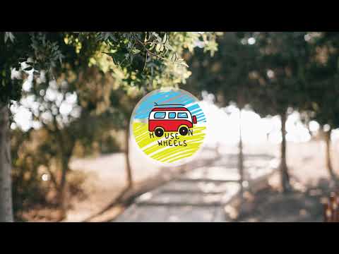 ΛDRIΛNWΛVE - Find You | House On Wheels 🚌