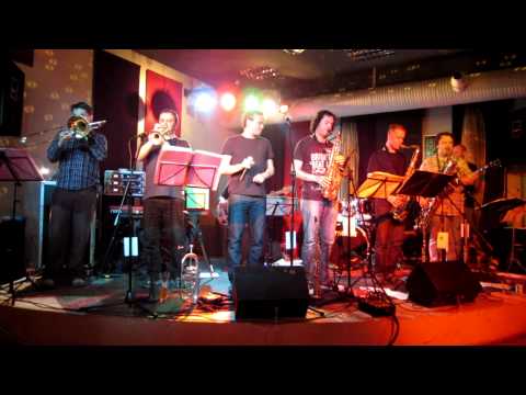 blues-funkový ŠAVLE MEČE BIG BAND live at the www.jazzrepublic.cz 2012-04-28 PRAHA