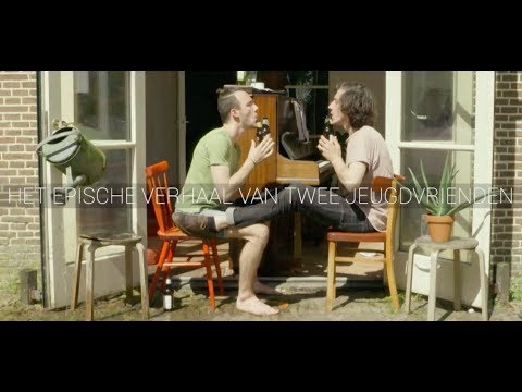 download lagu mp3 mp4 Bovenste Knoopje Open, download lagu Bovenste Knoopje Open gratis, unduh video klip Bovenste Knoopje Open