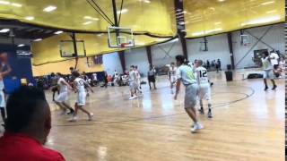Quick passing leads to 3pts for the NM Dogs
