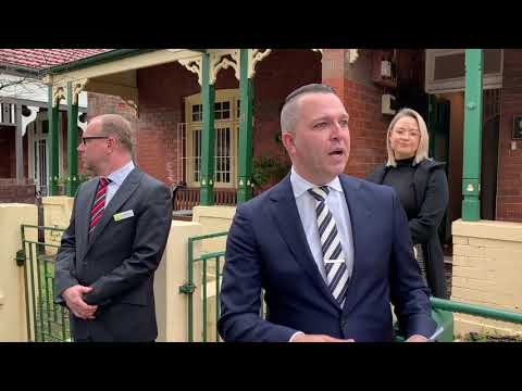 Menck White Auctioneers - Pure. Auction. Passion.