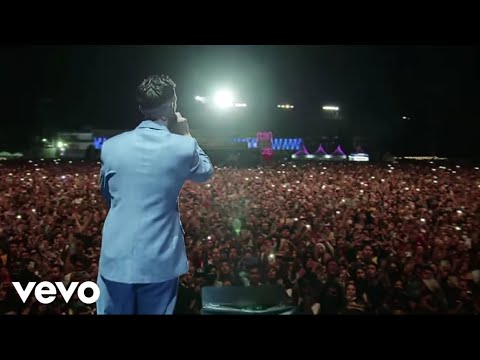 C. Tangana - Demasiadas Mujeres (En Vivo) VIVE LATINO