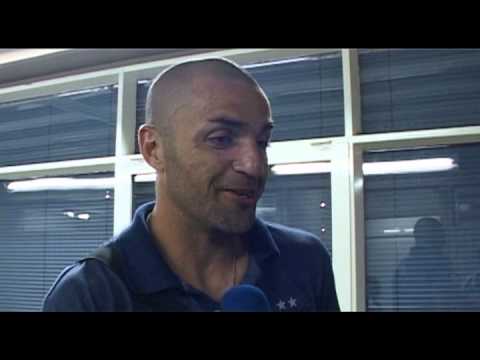 Jesús Nievas, todo un personaje y un guerrero que crece en la defensa albiazul