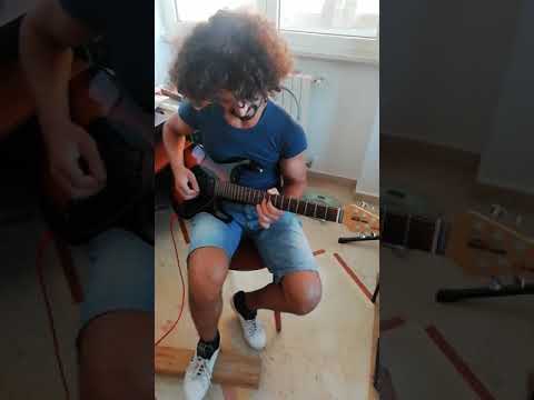 Room 335 Matteo Mancuso Solo