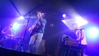 El meu gos se'n va - La iaia (Live at Apolo 2)