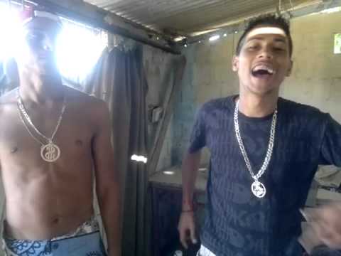 ASPILA & CHATO , SO UM PEDAÇINHO DO SOM ( MUNDO DA LÔLÕLANDIA )