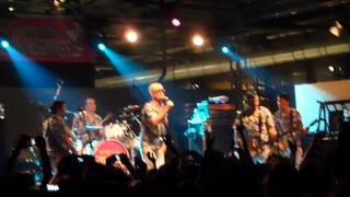 ME FIRST AND THE GIMME GIMMES - &#39;O Sole Mio - Carroponte 30/08/2012
