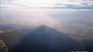 preview picture of video 'Muntele Ceahlau Piramida 2'