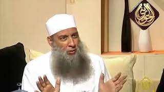 صورة كلمة محدث : كفى المرءَ نبلاً أن تعد معايبه | للشيخ الحويني