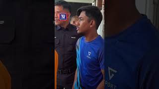 Download lagu Padah 'skodeng' kawan dalam tandas mp3 Download lagu Padah 'skodeng' kawan dalam tandas mp3