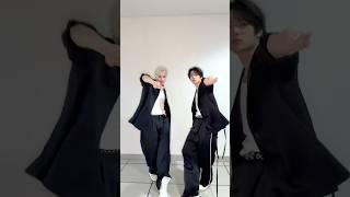 Download lagu 𝒦𝒾𝓈𝓈 𝒦𝒾𝓈𝓈 (🪞𝓋𝑒𝓇.) 🩵 #TXT #BEOMGYU #HUENINGKAI #UpsideDownKiss mp3 Download lagu 𝒦𝒾𝓈𝓈 𝒦𝒾𝓈𝓈 (🪞𝓋𝑒𝓇.) 🩵 #TXT #BEOMGYU #HUENINGKAI #UpsideDownKiss mp3