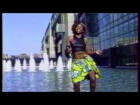 Dindo Yogo - Clara (Clip Officiel)