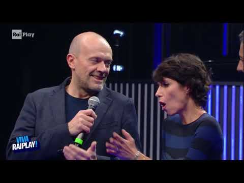 Max Pezzali at Viva Ray Play November 29, 2019