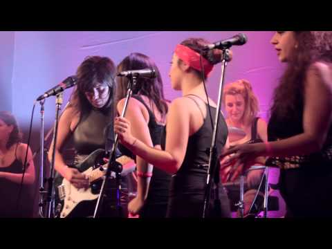 Take Me To The River - Larry Braggs & The T.O.P. Queens / Live @ La Trastienda, Buenos Aires.