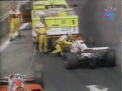 Indycar - Mario & Michael Andretti crash in safety vehicle