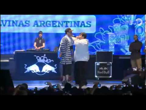 Dtoke Vs Jonny B Final Mundial Red Bull Batalla de los Gallos 2013