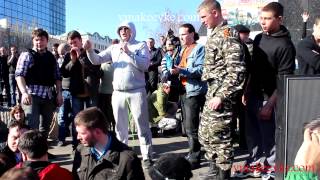 preview picture of video 'Родственник Маресьева А. П.  выступил на митинге в Донецке 23 марта 2014 года.'