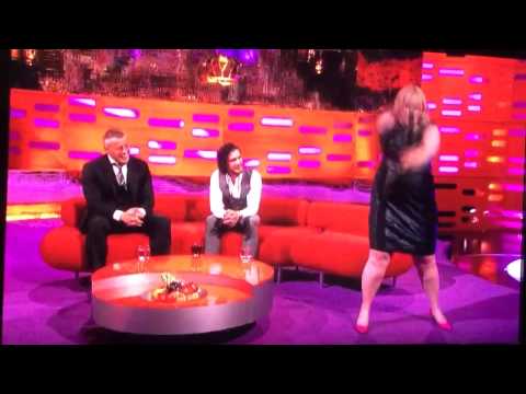 REBEL WILSON AND HER NUNCHUCKS!!!