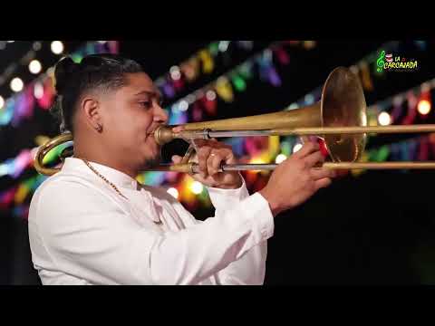 🎶Las Mujeres que se Pintan 🎷La Carcajada de Wilbert Mendez 🎺Videoclip Oficial Cumbias para bailar