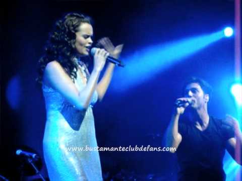 David Bustamante "Concierto Teatro Lope de Vega" Madrid "No debio pasar" Duo con Shaila Durcal