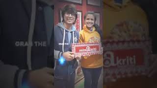 Sourav Joshi ki  gf #shorts #piyush #piyush #short #tharabhaijoginderb #souravjoshivlogs #shorts(3)