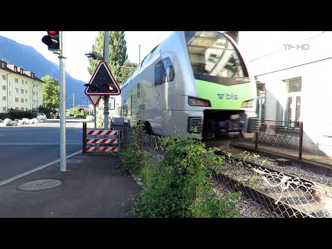 Railroad Crossing - Interlaken (CH) - Bahnübergang Marktgasse , Passage à niveau