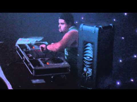 Dj Thiago Costa playing TUNG