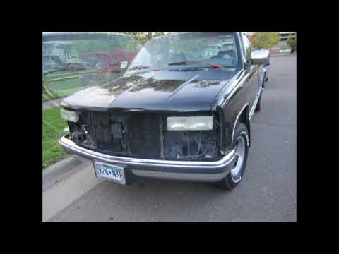 1993 Chevy Silverado grille is removed, ready for the new