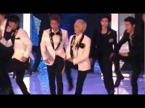 111129 MAMA Super Junior performance (Superman + Mr Simple + Sorry Sorry)