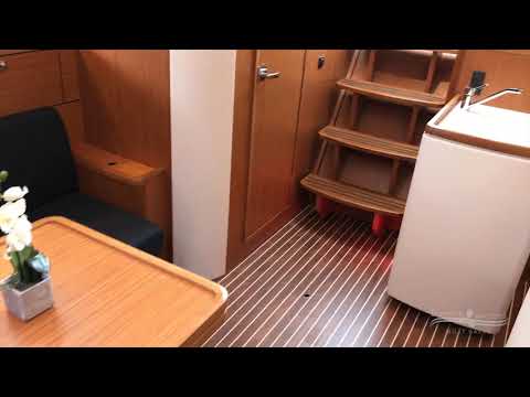 Bavaria Vision 42 - Southampton Boat Show 2018