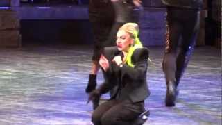 Lady Gaga Injured Herself During Scheiße Live Montreal 2013 HD 1080P