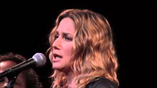 Jennifer Nettles Performs &quot;Drunk In Heels&quot; at CMT&#39;s Next Women of Country
