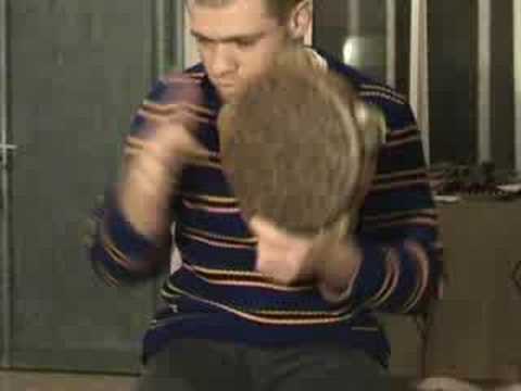 Fishskin riq demonstration by Lev Elman