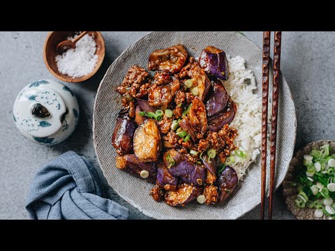 Yu Xiang Eggplant (鱼香茄子, Sichuan Eggplant Stir Fry) Recipe