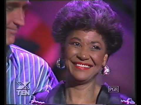Nancy Wilson - Late Night Oz appearance 1988 Channel Ten. 'Pure Class'