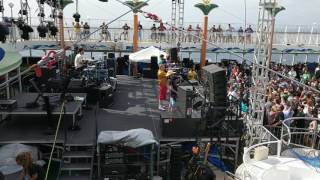 Day 4 -  Reel Big Fish - Nothing But  A Good Time &amp; You Need This (clips)