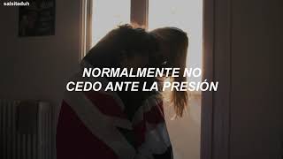 James Bay ft Julia Michaels - Peer Pressure (Español)