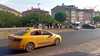 Bitlis’te Kontrolden çıkan otomobil devrildi: Sürücü hafif yaralandı