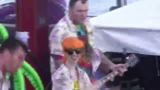 New Found Glory with Hayley - Vicious Love - Parahoy 2