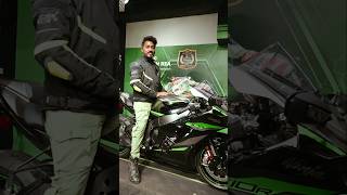 Download lagu TAKING DELIVERY OF KAWASAKI NINJA ZX10R 2025 IN KOLKATA #zx10r #kawasakininja #viralshorts mp3